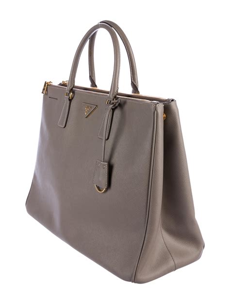 prada saffiano large dimensions|prada galleria saffiano handbags.